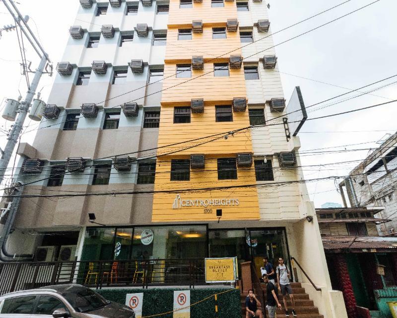 เรดดอร์ซ พลัส แอท โปบลาซิออน มากาตี Hotel Makati City ภายนอก รูปภาพ